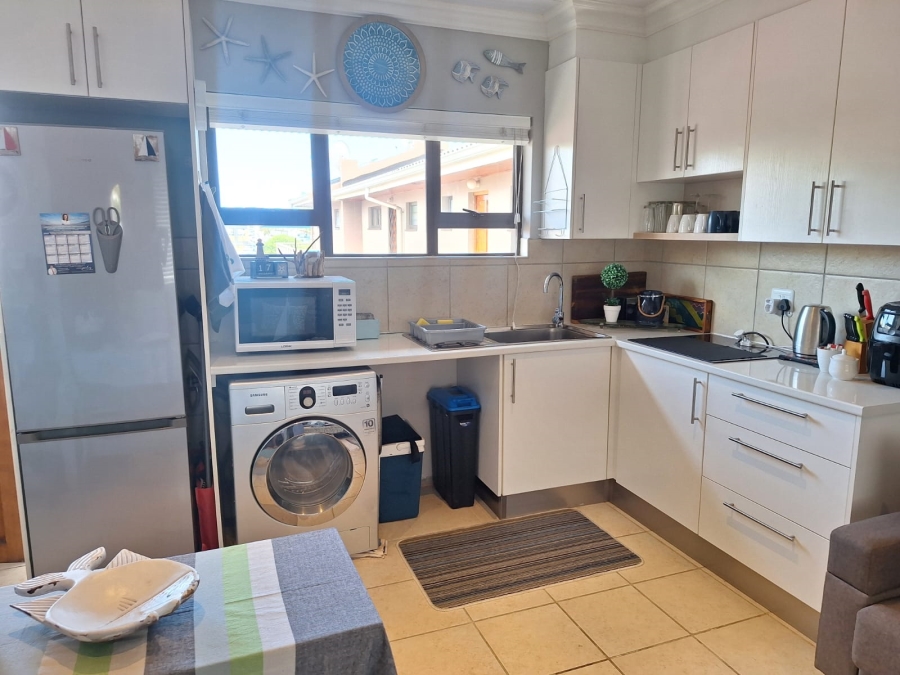 1 Bedroom Property for Sale in Hartenbos Central Western Cape